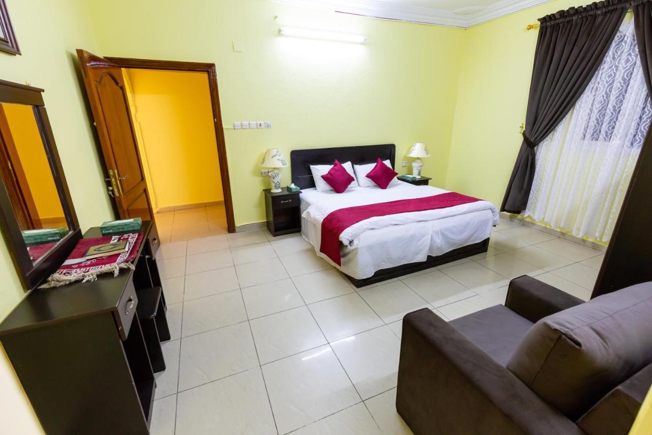 Al Eairy Furnished -madinah 3 Aparthotel 3*